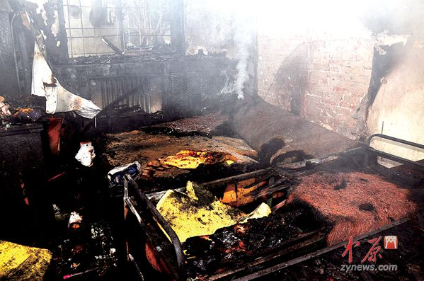 紅旗路居民房發生火災