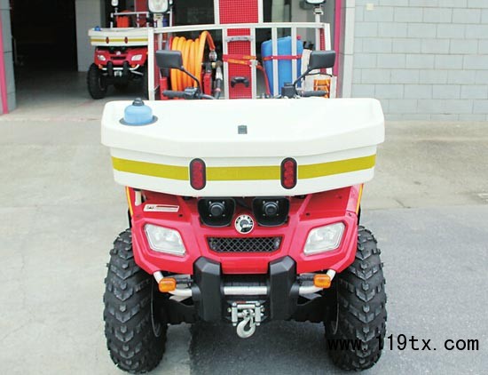 全地形四輪消防摩托車-&ldquo;北極貓&rdquo;