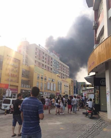 事故現(xiàn)場(chǎng)圖片