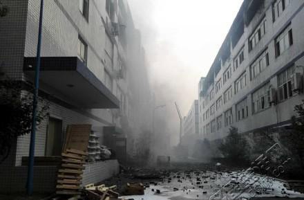 事故現(xiàn)場(chǎng)圖片