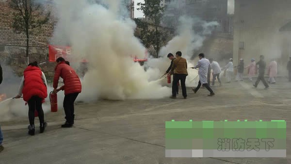 宜賓高縣人民醫院開展消防滅火實戰演練