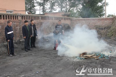 錫林鐵警深入開展&ldquo;兩會&rdquo;消防安全檢查